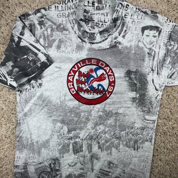 Vintage Grayville Days 90s All Over Print Grunge Marathon Running T Shirt River - Picture 1 of 16